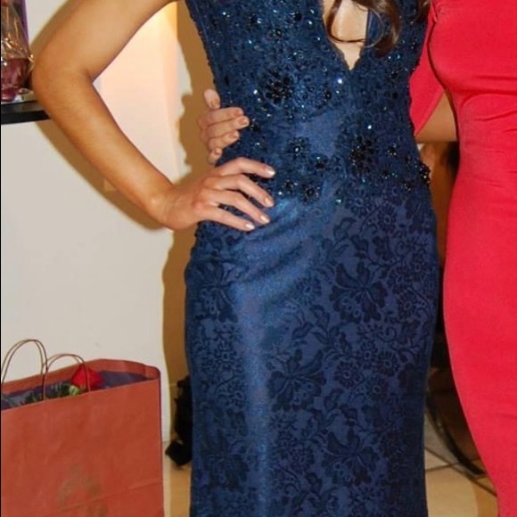 Tony bowls evenings gown - Picture 4 of 6